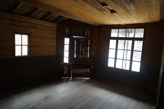 Enlarge photo 81