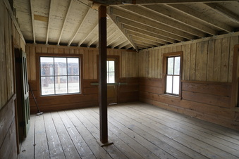 Enlarge photo 42