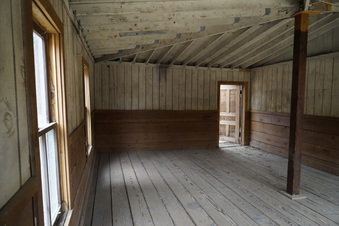 Enlarge photo 44