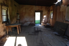 Enlarge photo 69