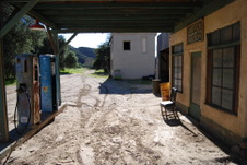 Enlarge photo 126