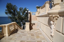 Enlarge photo 36