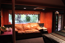 Enlarge photo 49