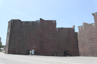 Enlarge photo 3