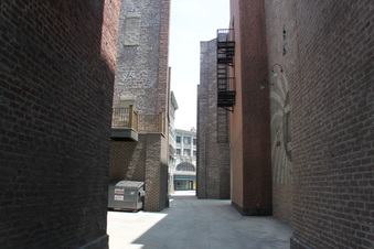 Enlarge photo 40
