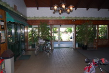 Enlarge photo 4