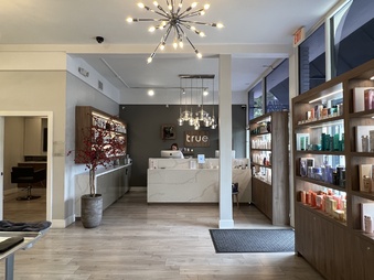 Salon True - Studio City