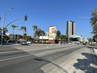 Enlarge photo 17