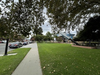 Enlarge photo 12