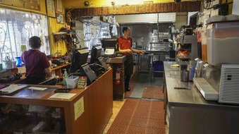 Enlarge photo 5