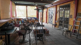 Enlarge photo 44
