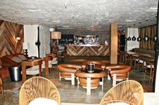 Enlarge photo 19