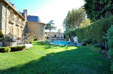 Enlarge photo 79