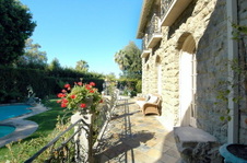 Enlarge photo 84
