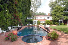 Enlarge photo 34