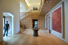 Enlarge photo 28