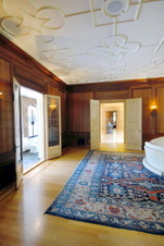 Enlarge photo 44
