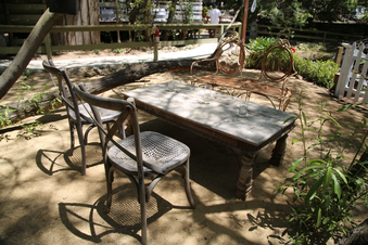 Enlarge photo 24