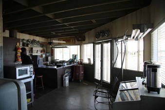 Enlarge photo 72