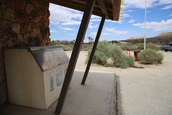 Enlarge photo 189