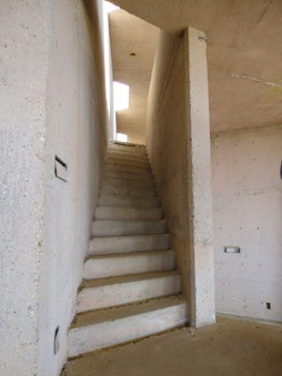 Enlarge photo 129