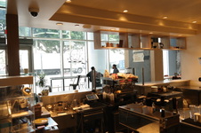 Enlarge photo 18