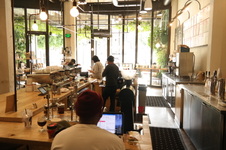 Enlarge photo 17