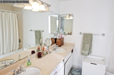 Enlarge photo 35