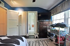 Enlarge photo 33