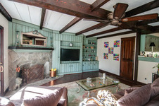 Enlarge photo 16