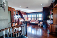 Enlarge photo 23