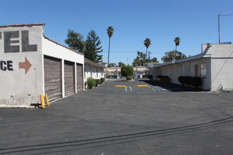 Enlarge photo 47