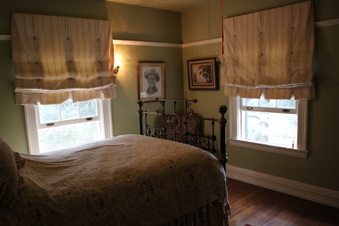 Enlarge photo 49