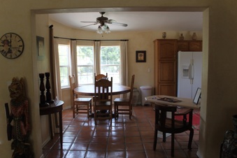Enlarge photo 211