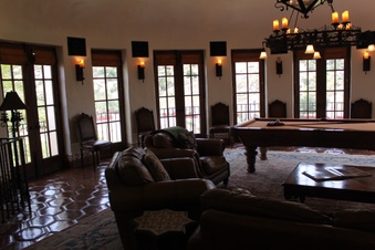 Enlarge photo 382