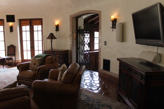 Enlarge photo 384