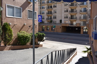 Enlarge photo 12