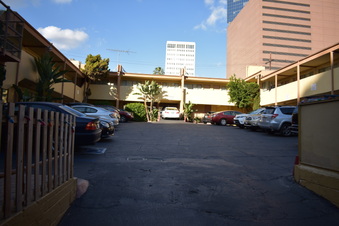 Enlarge photo 11