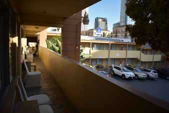 Enlarge photo 32