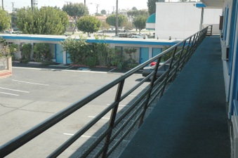 Enlarge photo 16