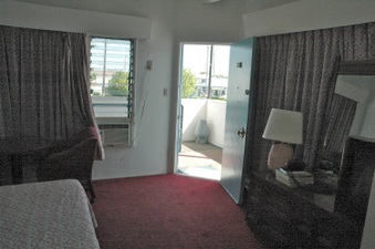 Enlarge photo 32