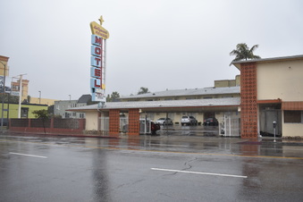 Hollywood Premiere Motel