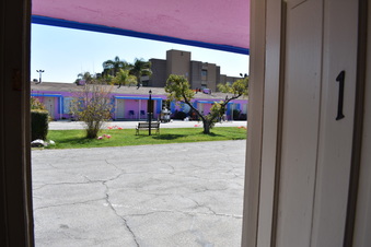 Enlarge photo 19