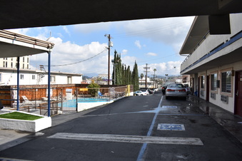 Enlarge photo 10