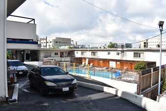Enlarge photo 16