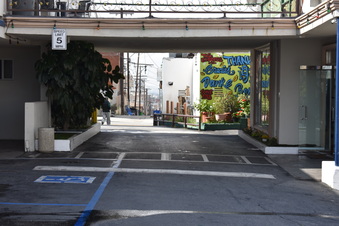 Enlarge photo 22