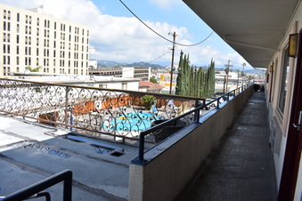 Enlarge photo 27