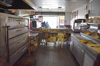 Enlarge photo 13