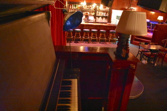 Enlarge photo 22