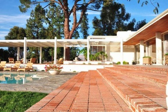 Enlarge photo 76